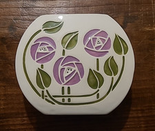 Jacqui Seller Ceramics