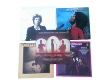 Five different Cliff Richard vinyl lp records