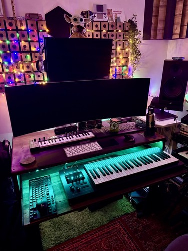 Pastos hand made studio - studio, desk