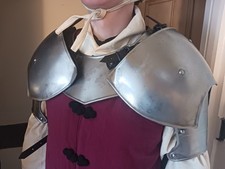 16th century medieval armour