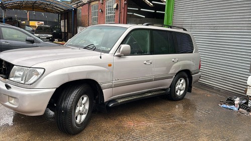 Toyota land cruiser - toyota, amazon