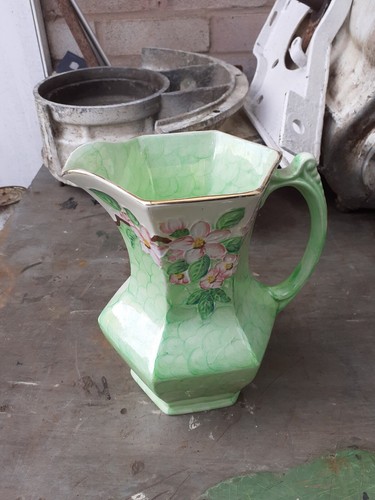 Maling pottery vase - maling,
