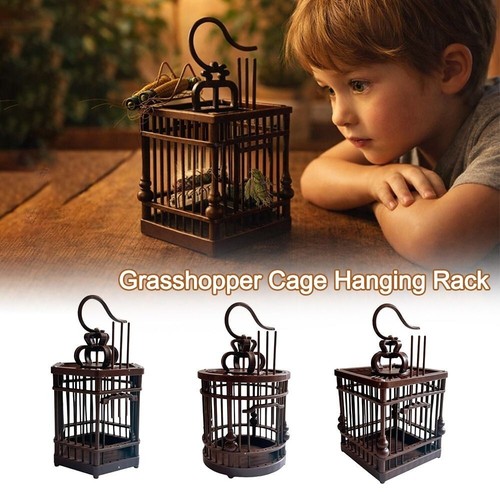 Hanging bamboo grasshopper - bamboo,