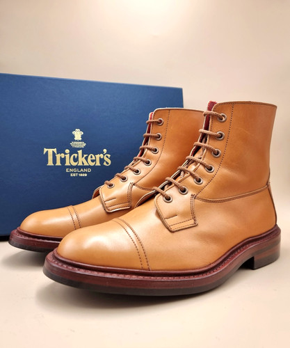 685 tricker axton - axton, acorn