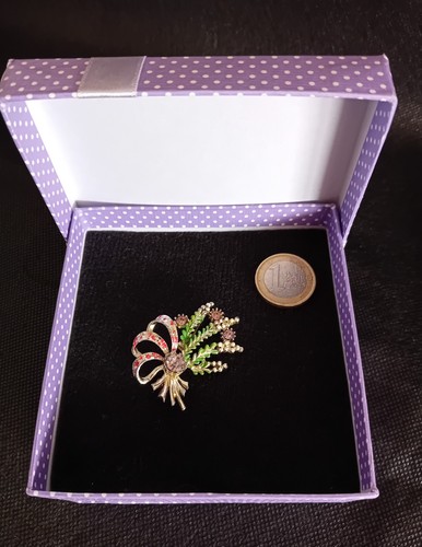 Exquisite lucky heather - lucky,