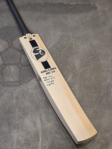 King cobra cricket bat - sg,