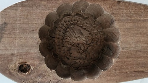 Vintage hand carved - hand, wooden