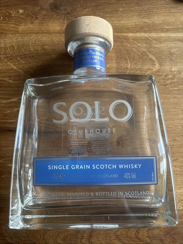 Empty solo whisky - *empty*, bottle