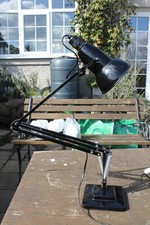 Black Anglepoise 1227 lamp by