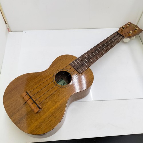 Famous soprano ukulele - famous,