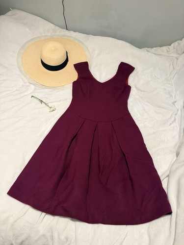 Burgundy fit and - fit, flare