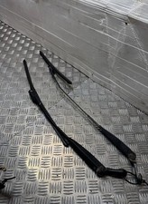 FIAT 500 WIPER ARM RIGHT LEFT