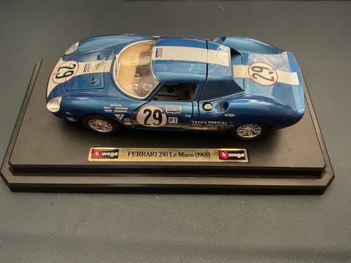 Burago bburago 24 ferrari - 1:24,