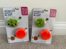 New 2 x Science Museum Alien