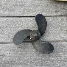OUTBOARD MOTOR. PROPELLER MERCURY/MARINER/TOHATSU 2.2-2.5-3.3 HP. 2 AND 4 STROKE