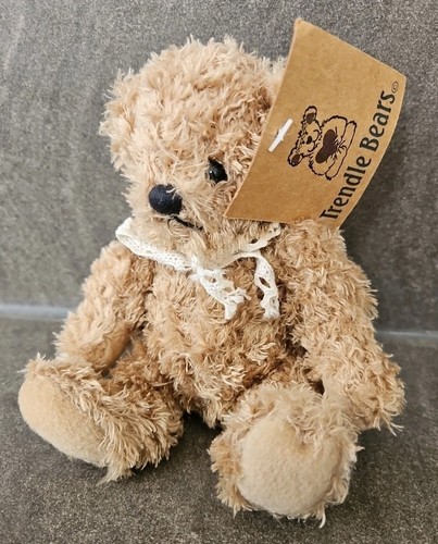 Bnwt vintage trendle bears - bnwt,