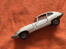 Dinky Toys  131 Jaguar E-type