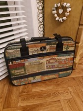 Vintage Suitcase Tapestry Classic  style in good condition - See pictures