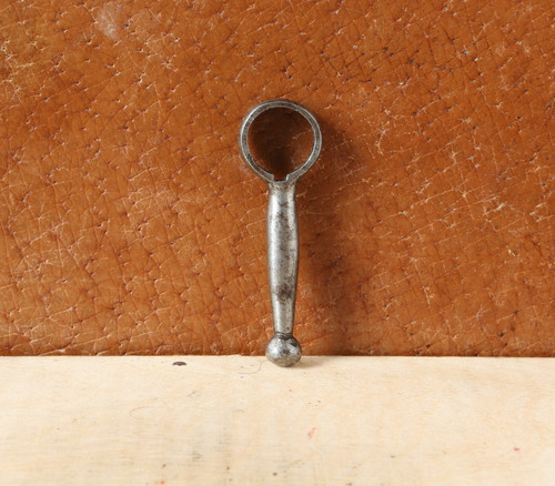 Antique small barrel key - small,