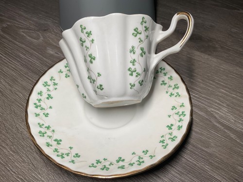 Vintage royal tara shamrock - royal,