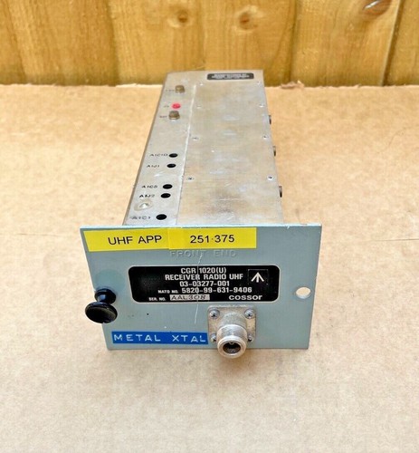 Aircraft comms uhf - aircraft,