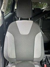 2011-2017 FORD FOCUS MK3 DRIVERS SIDE RIGHT SEAT CLOTH MANUAL