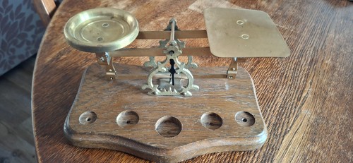 Vintage weighing scales.