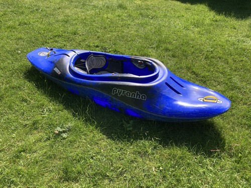 Pyranha synchro kayak blue - 6,
