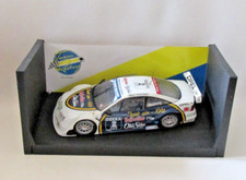 UT Models 1/18 - Opel Calibra