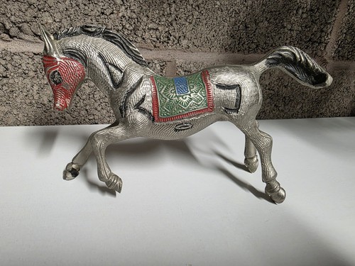 Handcrafted indian metal horse - indian,