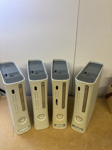 Xbox 360 consoles white - 360,