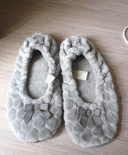 Ladies grey fur worn - grey,