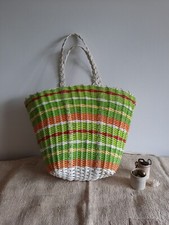 Vintage Woven Retro Shopping