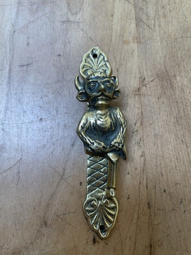 Antique door knocker lincoln - antique,