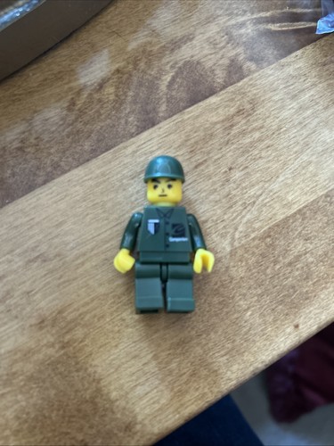 Lego companion soldier - companion,