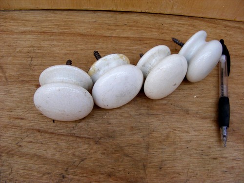 Antique white ceramic - 4,