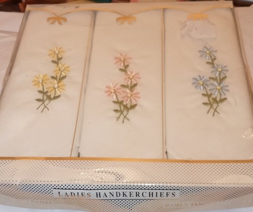 Vintage boxed set ladies - vintage,