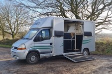 Renault 04 plate Horse Box