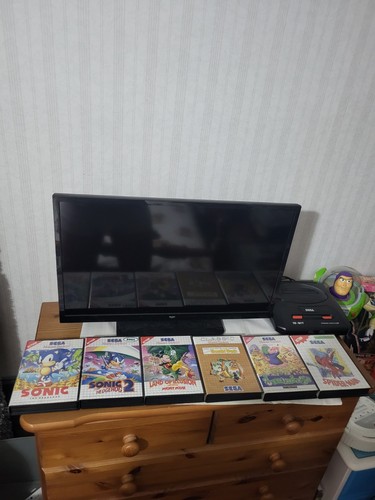 Sega master system - system, games
