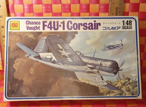 Model plane f4u corsair - model, f4u-1