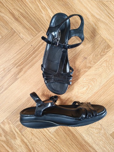 Women mbt sadiki sandals - women's, uk