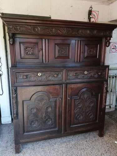 Antique court - antique,