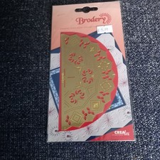 Crealies Embroidery Template