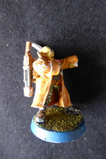 Unbranded Judge Dredd skirmish
