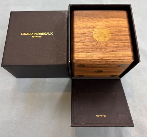 Girard perregaux dominoes - dominoes, game