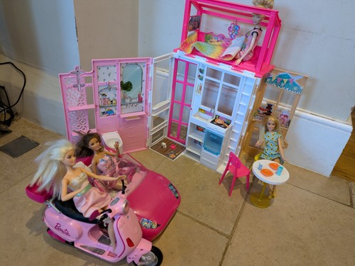 Barbie folding house - ,, and