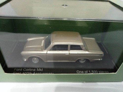 Corgi vanguards ford cortina - vanguards,