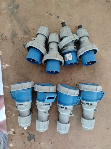 16amp 240v blue socket and - 240v,