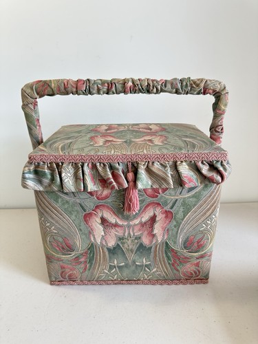 Vintage pink green floral - green,