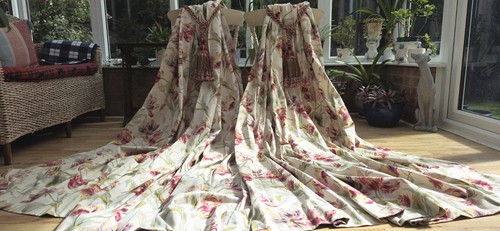 Laura ashley gosford - ,